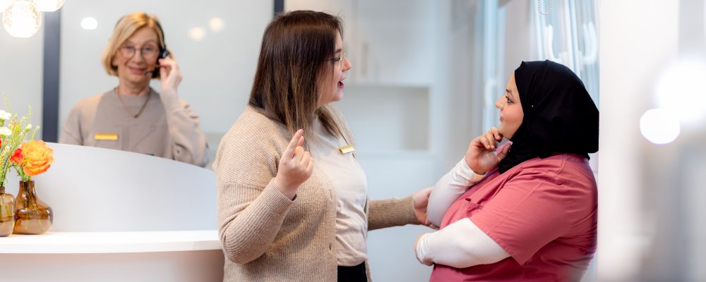 Empfangsszene Zahnarztpraxis Königsau